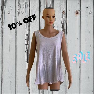 Tommy Hilfiger tee shirt